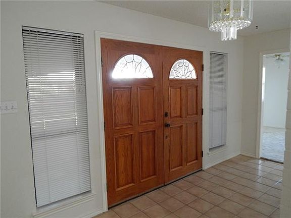 4th image of 4313 Plantation Dr