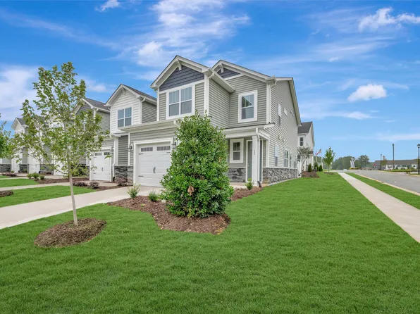 12 Serpens Dr #225, Angier, NC 27501