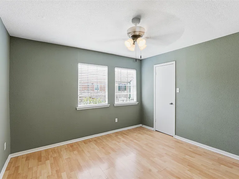 8321 Nairn St — Photo 15