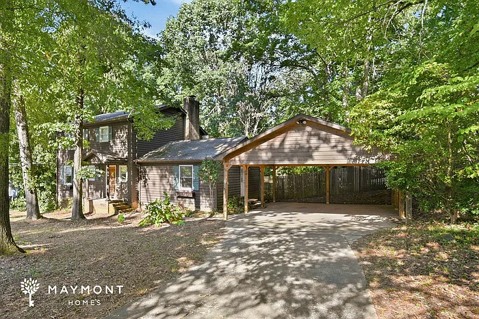 4 bed, 3.0 bath, 1990 sqft, $2,595 — Photo 2