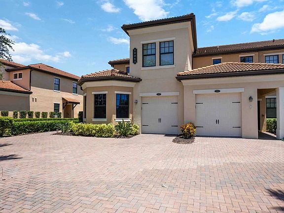 2nd image of 10063 Crooked Creek Dr Unit 101