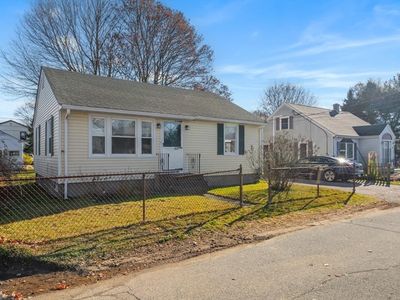 20 Sherbourne Ave, Swansea, MA, 02777