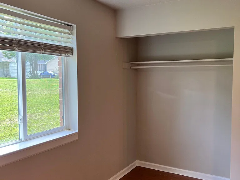 511 Poplar St #D — Photo 18