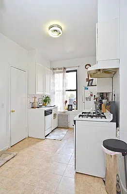 Rented by RPNY | media 16