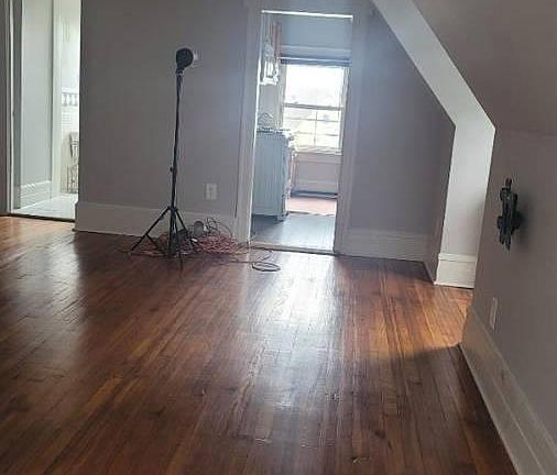 4th image of 140 Archer Ave #3