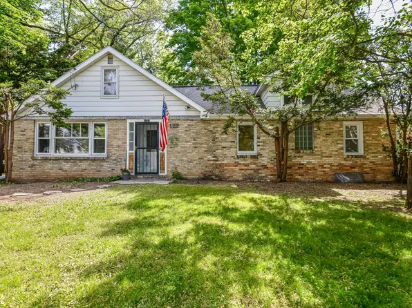 2000 Lilly ROAD, Elm Grove, WI 53122