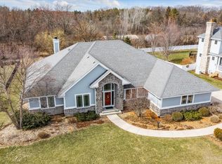 0S540 Rebecca Ln, Winfield, IL 60190