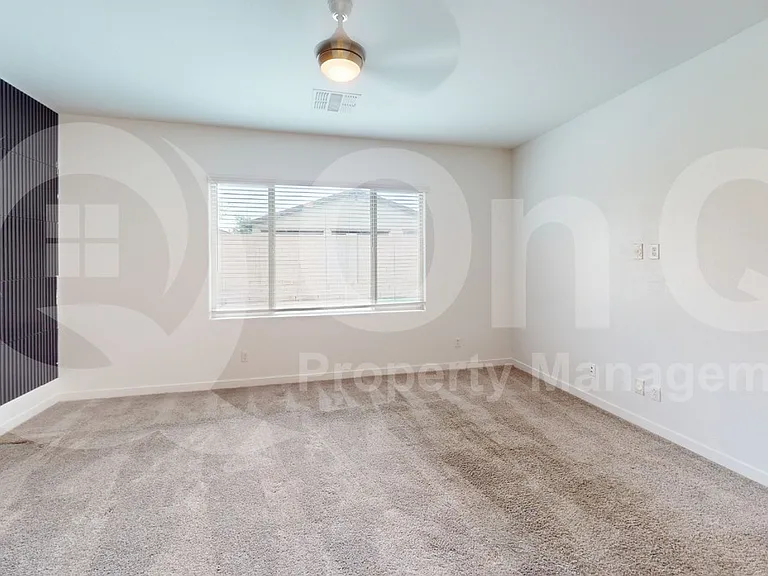 10161 E Gamma Ave — Photo 11