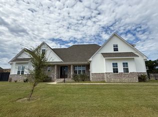 183 Greenhill Dr, Guntown, MS 38849