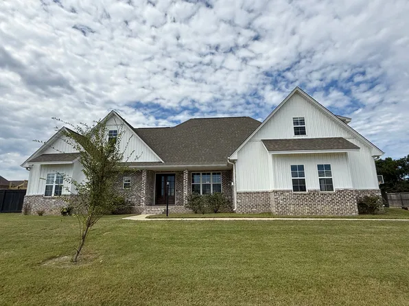 183 Greenhill Dr, Guntown, MS 38849