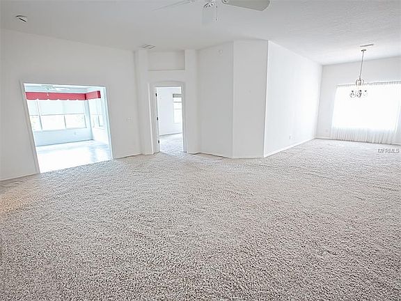 5th image of 2492 Blacksburg Way