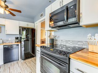 1416 Rosslyn Dr #4, Palmetto, FL 34221