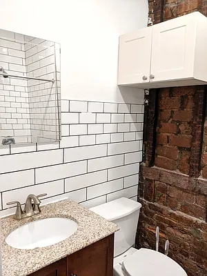 Rented by 585 Evergreen Avenue, LLC | media 13