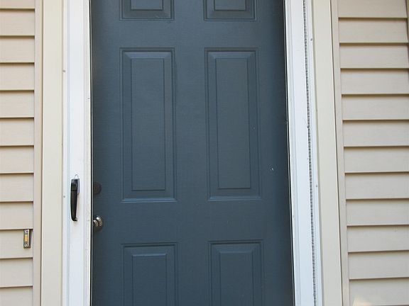 2nd image of 147 Morningside Commons