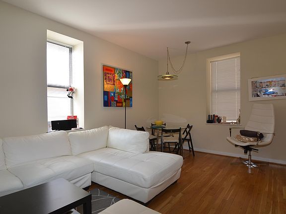 2nd image of 1830 17th St NW APT 308