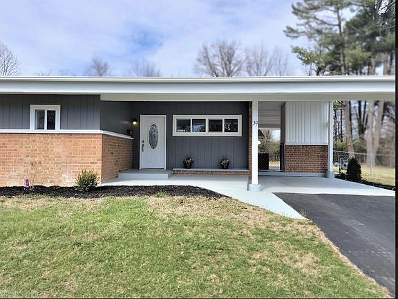 3rd image of 30 Grandview Dr