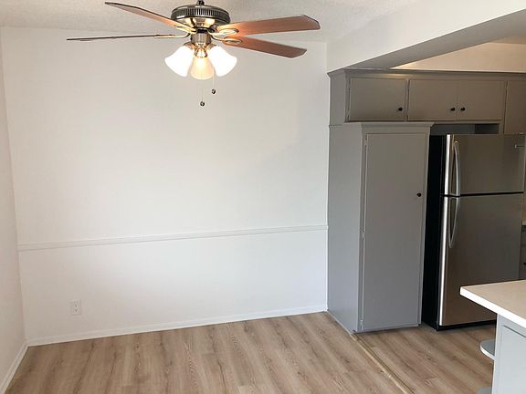 2nd image of 855 6th St APT 14
