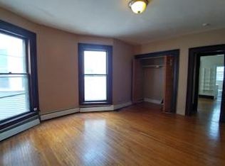 138 Saint James Pl APT 3, Buffalo, NY 14222