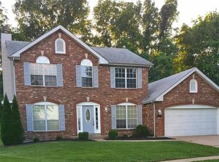 4242 Bielefeld Dr, Florissant, MO 63033