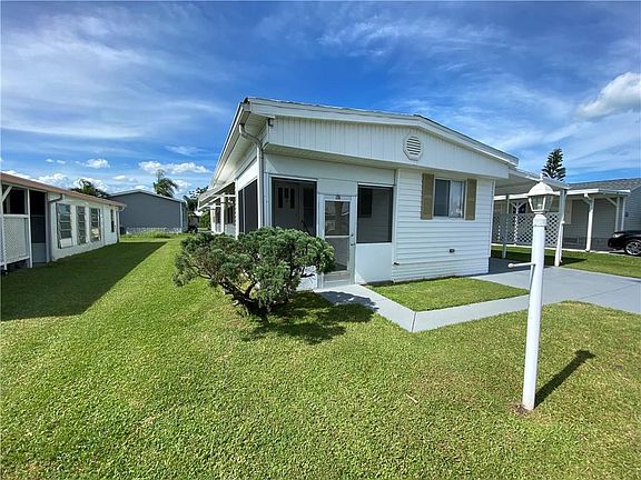 3rd image of 912 Pecan Cir