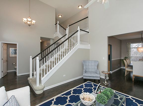4th image of 18240 W Banbury Dr