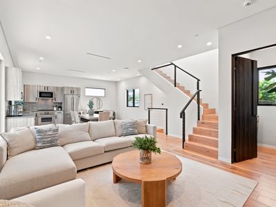 425 N Alfred St, Los Angeles, CA, 90048