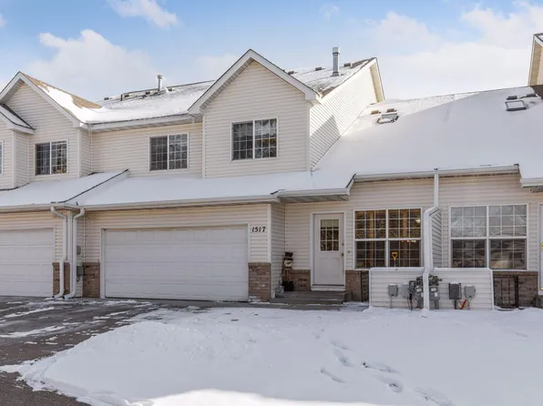 1517 Lewis St S, Shakopee, MN 55379