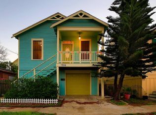 1306 19th St, Galveston, TX 77550