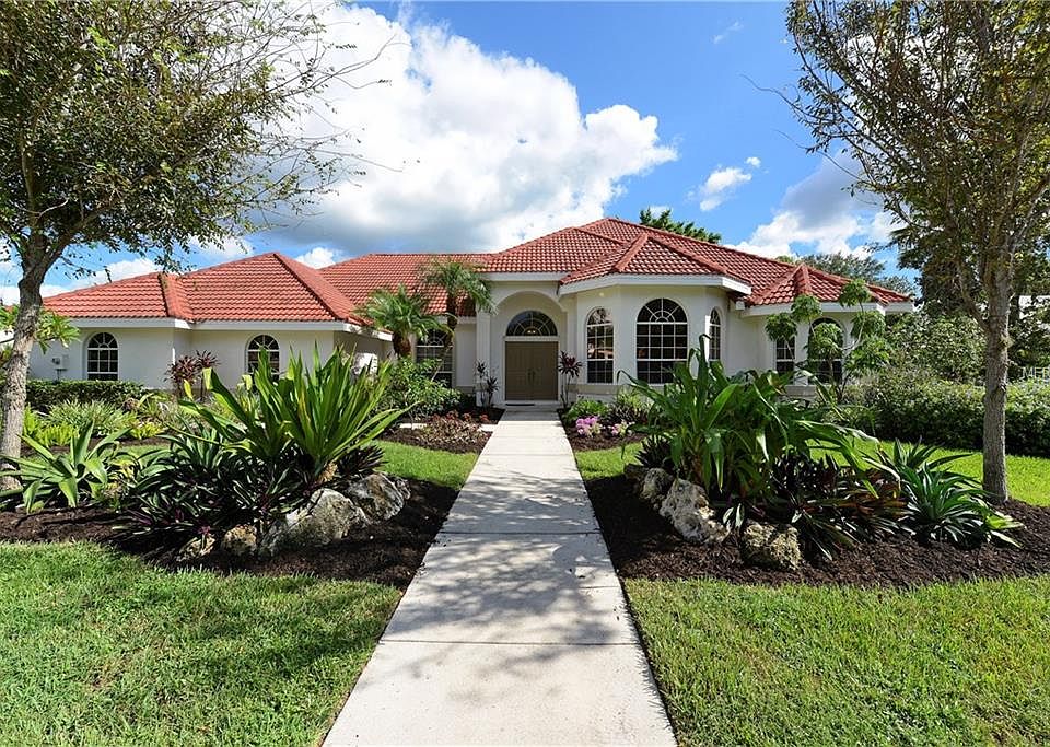 1st image of 8518 Cypress Hollow Dr