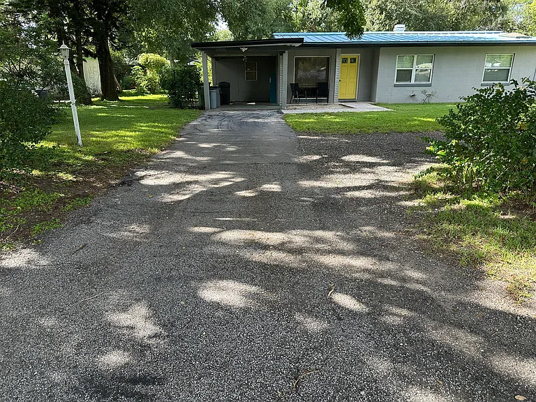 7026 Willoughby Ln — Photo 1