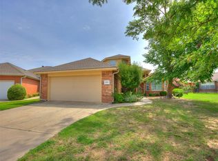 969 Pinebrooke Ct, Norman, OK 73072