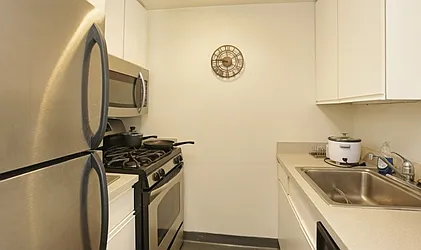 Rented by eRealty Advisors Inc