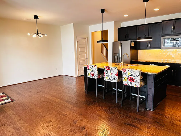 5604 Benoni Ct — Photo 10