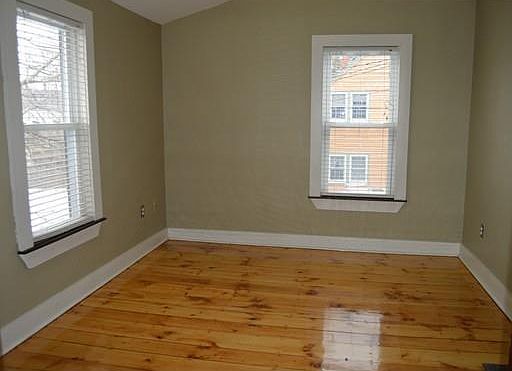 5th image of 3 Tremont Ave #1