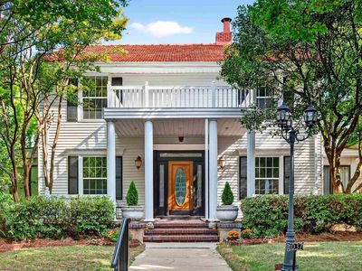 1037 Lakeview Cres, Birmingham, AL, 35205
