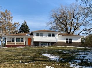 10S659 S Jackson St, Burr Ridge, IL 60527