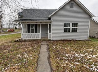 322 S Curtis St, Edinburg, IL