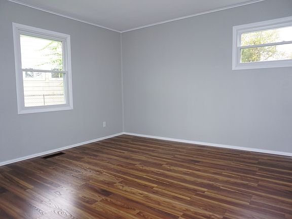 5th image of 2942 Cunnington Ln
