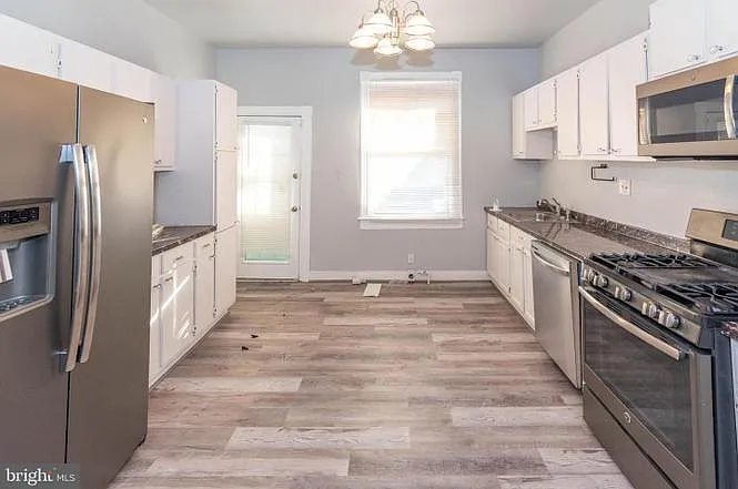 527 S Lehigh St — Photo 12
