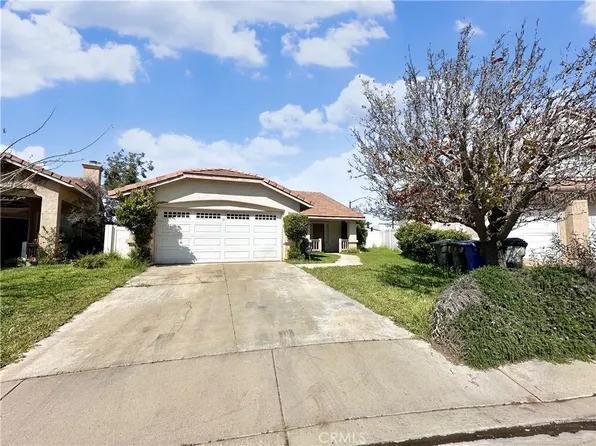 16680 Windcrest Dr, Fontana, CA 92337