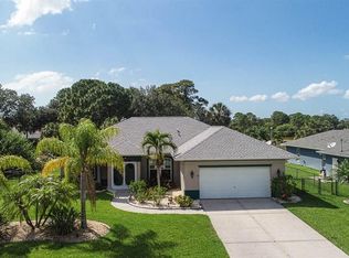 192 Sportsman Rd, Rotonda West, FL 33947