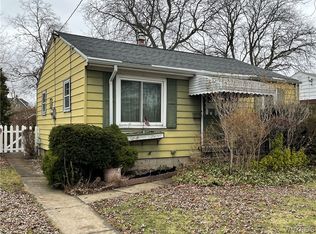 1920 Mackenna Ave, Niagara Falls, NY 14303