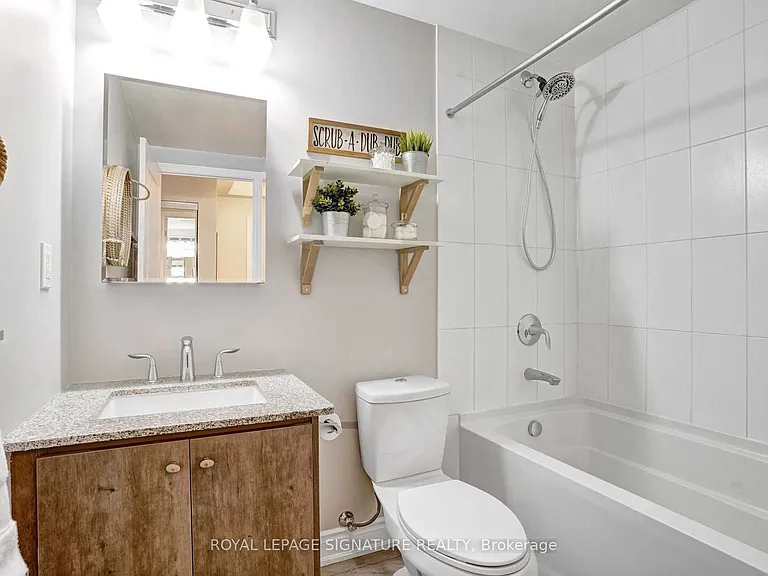 9088 Yonge St #306A — Photo 15
