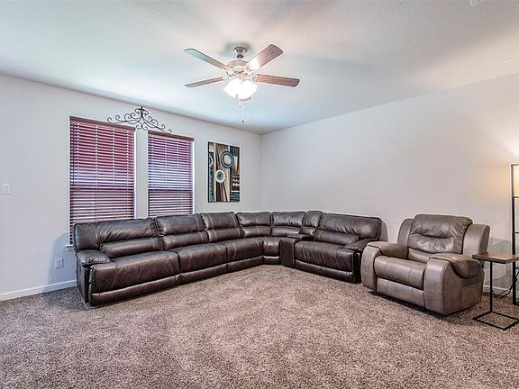 4th image of 765 Key Deer Dr