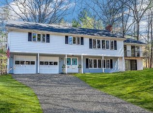 6 Olde Lantern Rd, Bedford, NH 03110