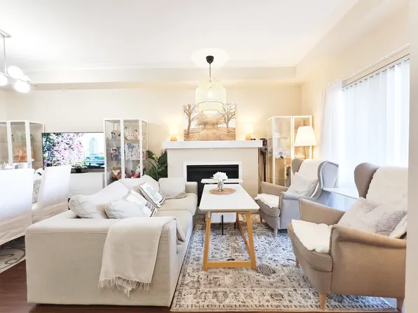 7388 Macpherson Ave #58, Burnaby, BC V5J 0A1