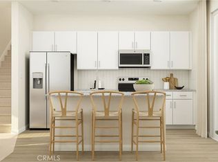 1660 Phantom Ln, Rialto, CA 92376