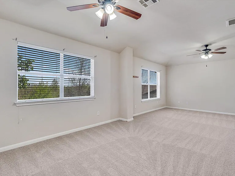 4029 Lake Edge Way — Photo 13