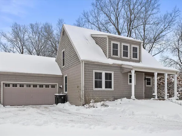 S72W22075 Patrick DRIVE, Muskego, WI 53150
