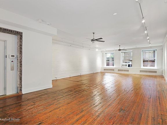 4th image of 160 Franklin St APT 2